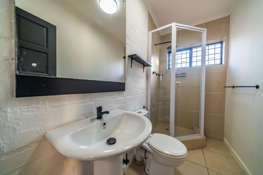 To Let 2 Bedroom Property for Rent in La Colline Western Cape